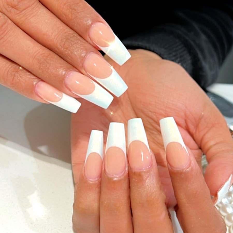 Acrylic full set with french tips